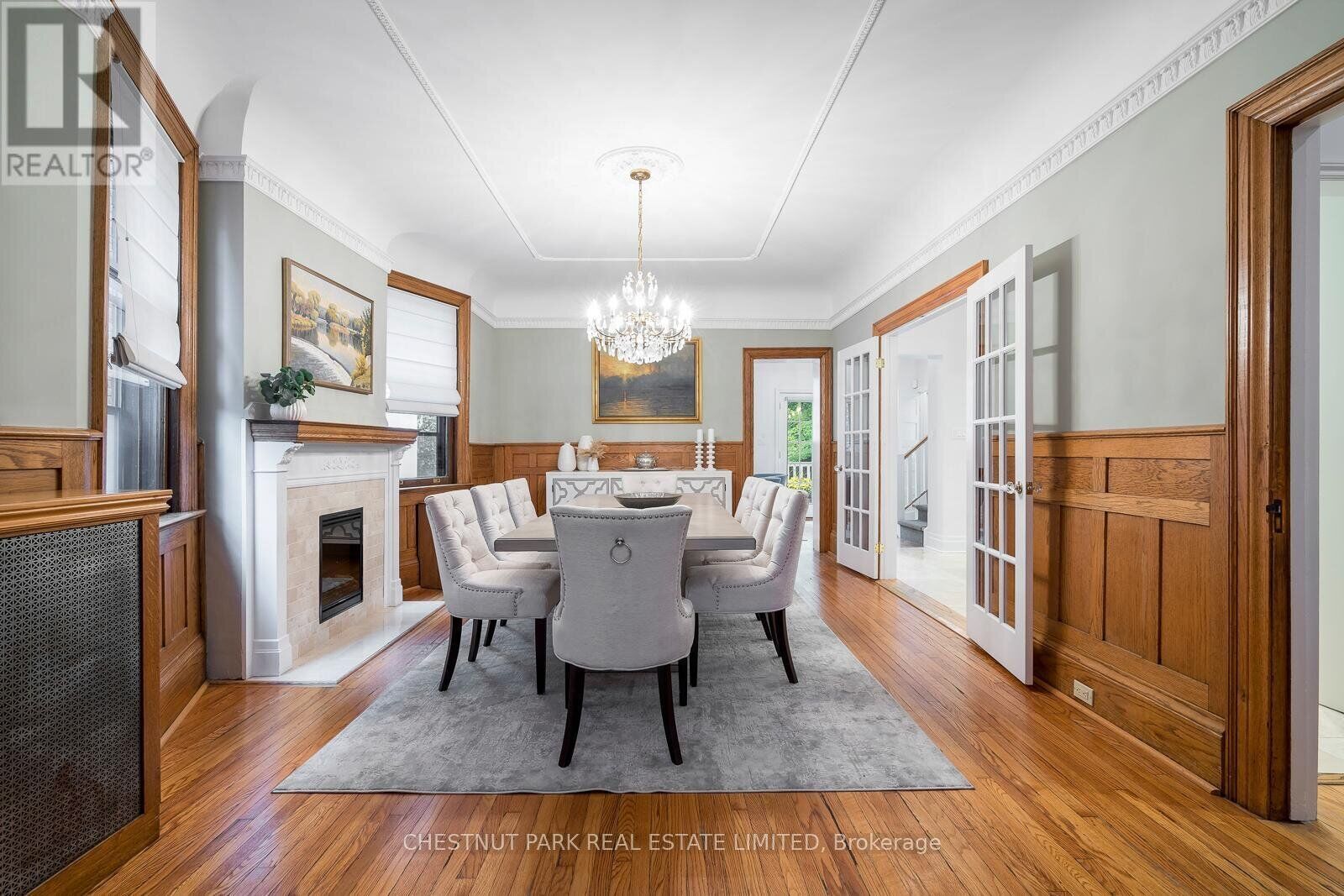dining_room.jpg